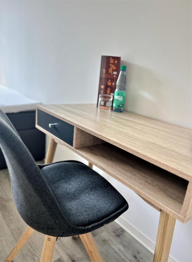 Shipyard Guesthouse Gaestehaus Fuer Geschaeftsreisende Und Monteure An Der Elsflether Werft Und Trainingcenter Heinemann Solutions Gmbh Εξωτερικό φωτογραφία