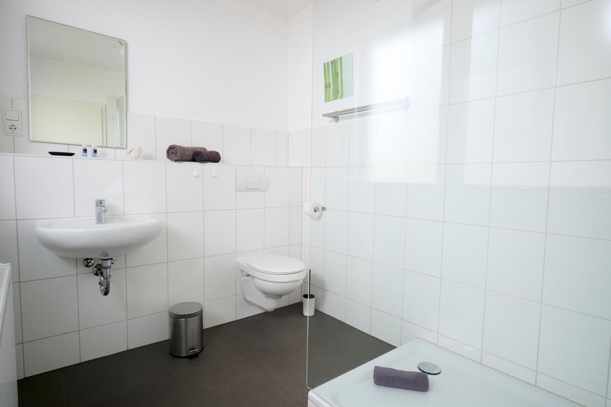Shipyard Guesthouse Gaestehaus Fuer Geschaeftsreisende Und Monteure An Der Elsflether Werft Und Trainingcenter Heinemann Solutions Gmbh Εξωτερικό φωτογραφία